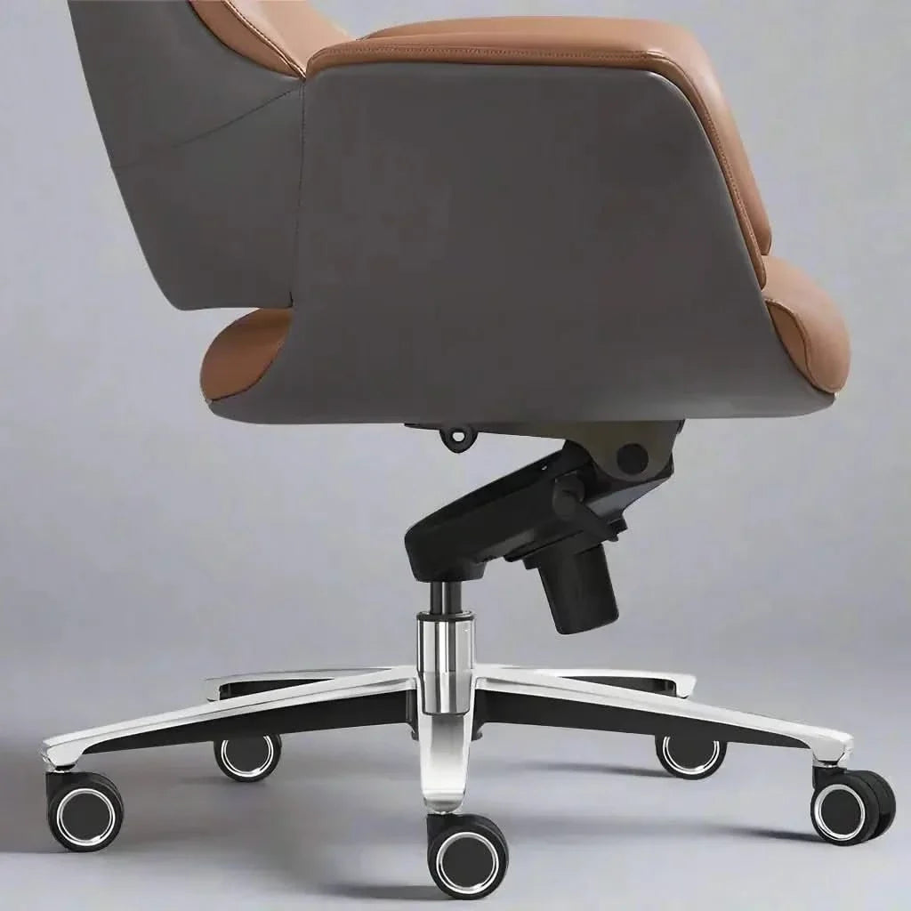Adjustable Executive Luxury Office Chair – Ergonomic Swivel Leather Chair
