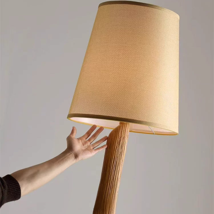 Curve Wood Floor Lamp – Sculptural Natural Wood Lighting