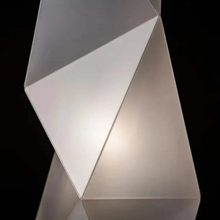 Diamond Floor Lamp – Geometric Sculptural Light