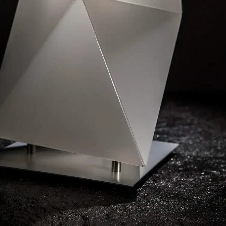 Diamond Floor Lamp – Geometric Sculptural Light